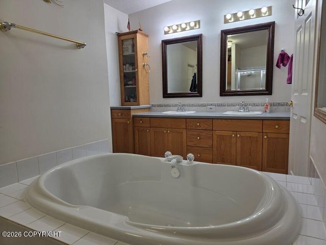 1108 Young Road, Haines, AK 99827