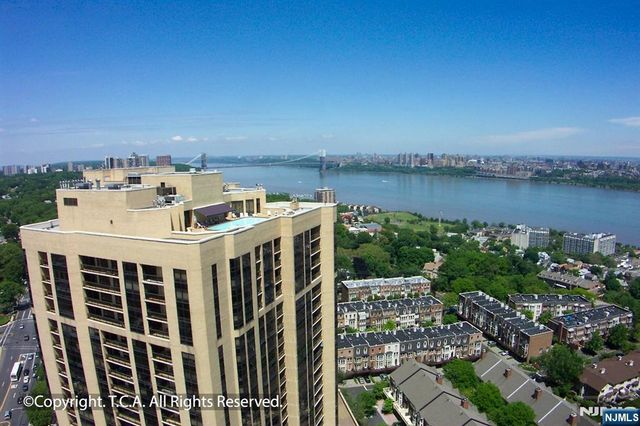 800 Palisade Avenue 1502, Fort Lee, NJ 07024