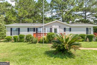 100 Coventry Manor Court, Byron, GA 31008