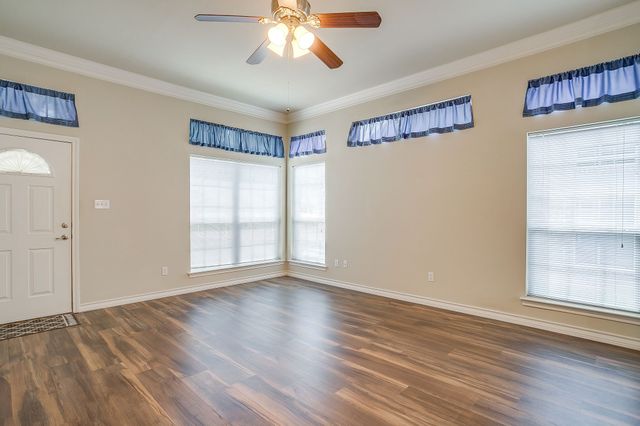 501 S Old Betsy Road 7, Keene, TX 76059