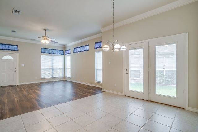 501 S Old Betsy Road 7, Keene, TX 76059
