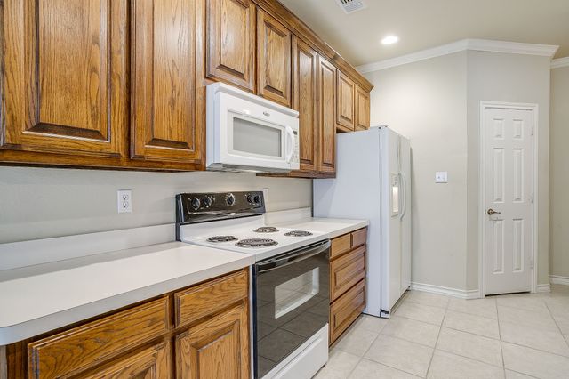 501 S Old Betsy Road 7, Keene, TX 76059