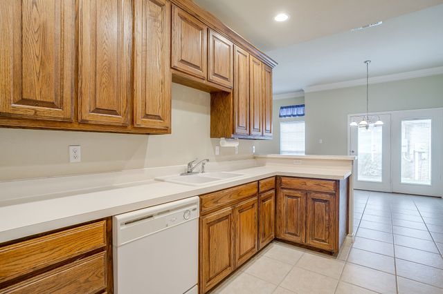 501 S Old Betsy Road 7, Keene, TX 76059