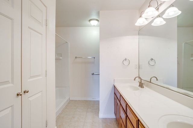 501 S Old Betsy Road 7, Keene, TX 76059