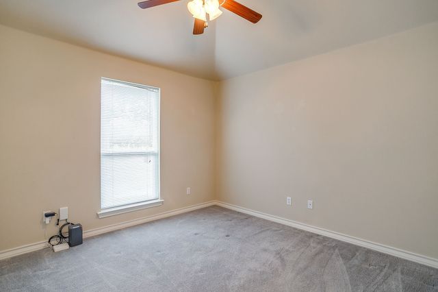 501 S Old Betsy Road 7, Keene, TX 76059