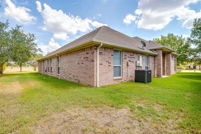 501 S Old Betsy Road 7, Keene, TX 76059