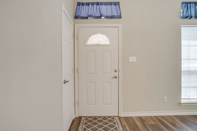 501 S Old Betsy Road 7, Keene, TX 76059