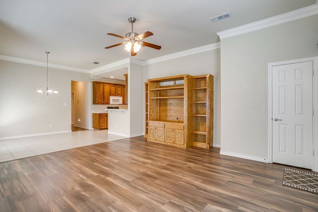 501 S Old Betsy Road 7, Keene, TX 76059