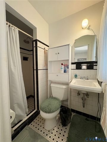 3505 Norton St, Hopewell, VA 23860
