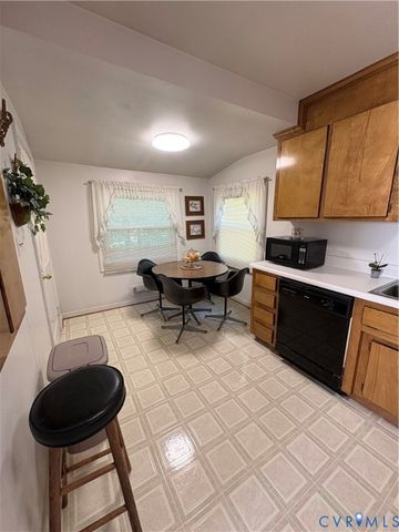 3505 Norton St, Hopewell, VA 23860