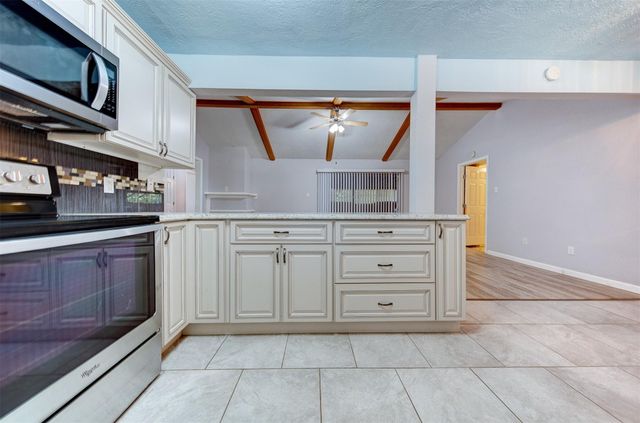 10714 Ballantine Street, Houston, TX 77075