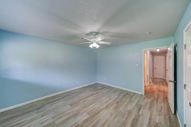 10714 Ballantine Street, Houston, TX 77075