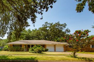 10714 Ballantine Street, Houston, TX 77075