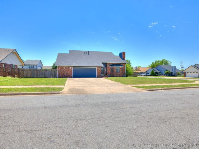13006 E 45th Street, Tulsa, OK 74137