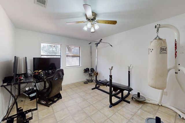 3024 Westwood Main Drive, Bryan, TX 77807