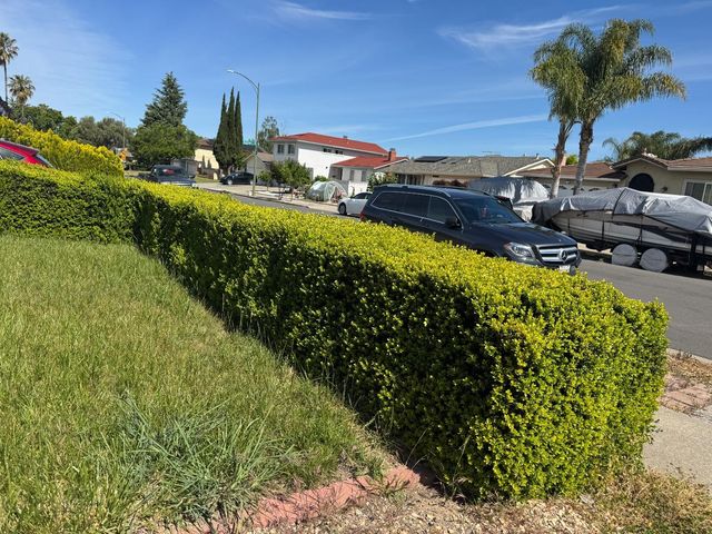 1695 Wickham Road, San Jose, CA 95132