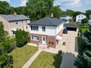 4622 W Howard AVENUE, Milwaukee, WI 53220