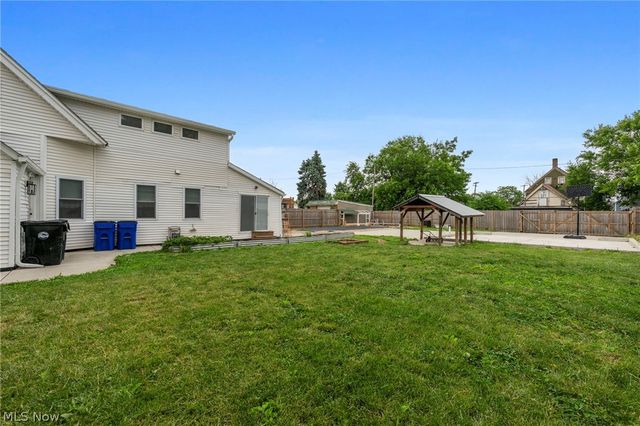 3538 Storer Avenue, Cleveland, OH 44109