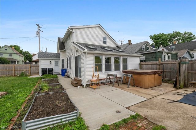 3538 Storer Avenue, Cleveland, OH 44109