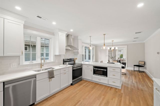31-33 Pondview Road 33, Arlington, MA 02474