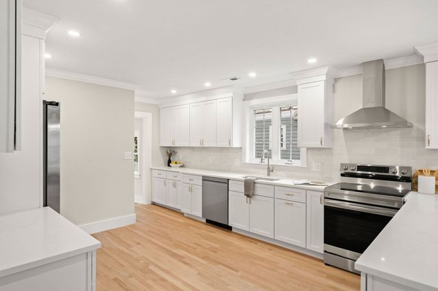 31-33 Pondview Road 33, Arlington, MA 02474