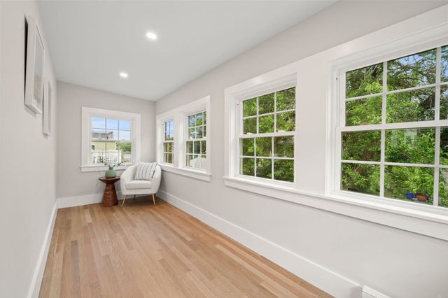 31-33 Pondview Road 33, Arlington, MA 02474