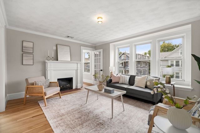 31-33 Pondview Road 33, Arlington, MA 02474