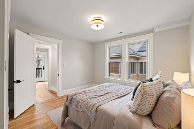 31-33 Pondview Road 33, Arlington, MA 02474