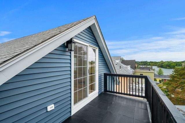 31-33 Pondview Road 33, Arlington, MA 02474