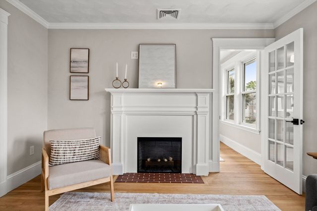 31-33 Pondview Road 33, Arlington, MA 02474