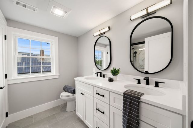 31-33 Pondview Road 33, Arlington, MA 02474