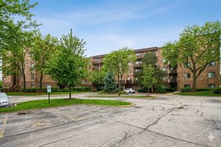 700 Wellington Avenue 504, Elk Grove Village, IL 60007