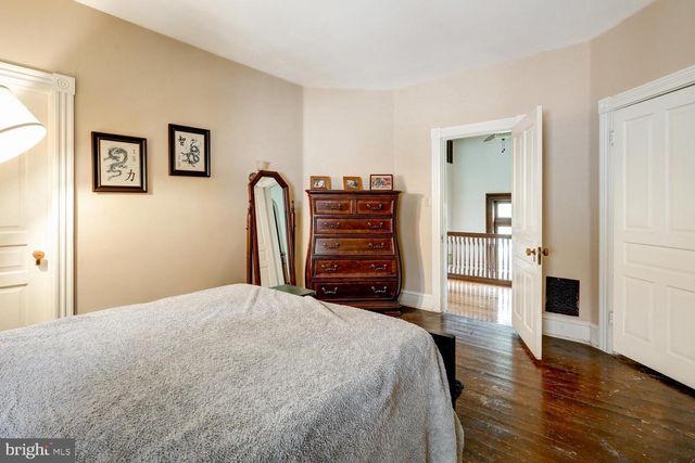 1033 WOODS AVE, Lancaster, PA 17603