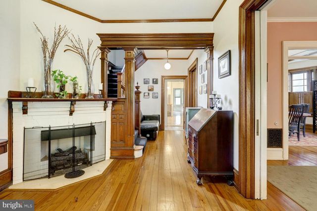 1033 WOODS AVE, Lancaster, PA 17603