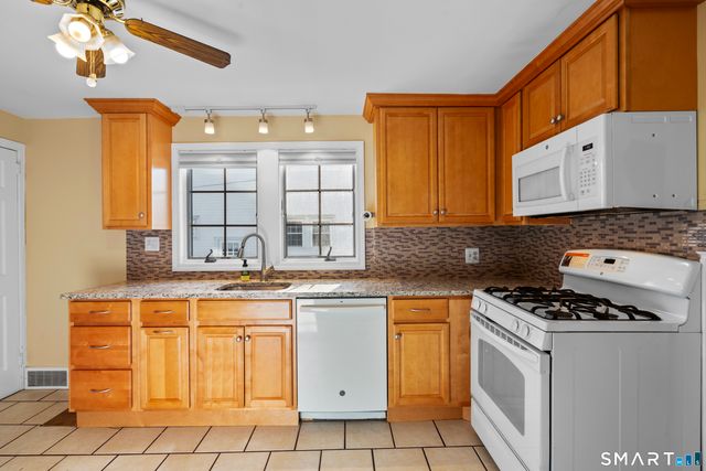 58 Cowles Street, Milford, CT 06461