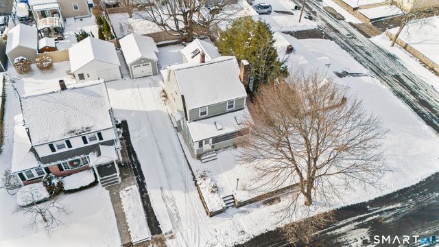 58 Cowles Street, Milford, CT 06461