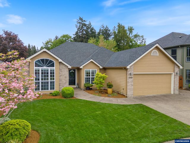 1166 Keystone Lp NE, Keizer, OR 97303