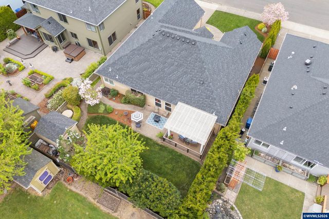 1166 Keystone Lp NE, Keizer, OR 97303