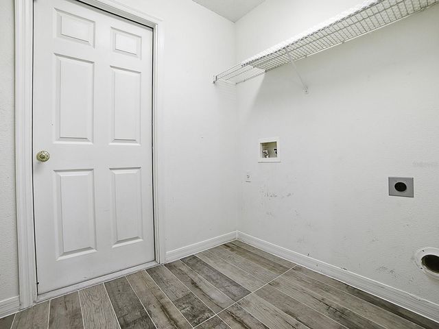 4030 LAKE BLUFF DRIVE, Mascotte, FL 34753