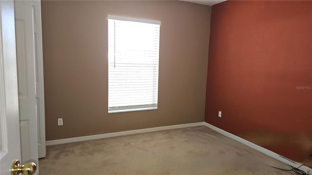 4030 LAKE BLUFF DRIVE, Mascotte, FL 34753