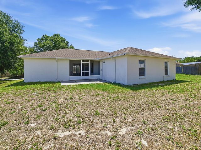 4030 LAKE BLUFF DRIVE, Mascotte, FL 34753