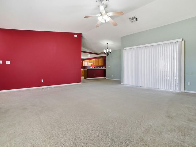 4030 LAKE BLUFF DRIVE, Mascotte, FL 34753