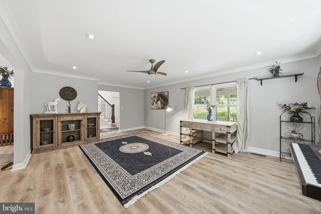 10834 HENDERSON RD, Fairfax Station, VA 22039