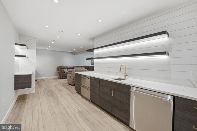 10834 HENDERSON RD, Fairfax Station, VA 22039