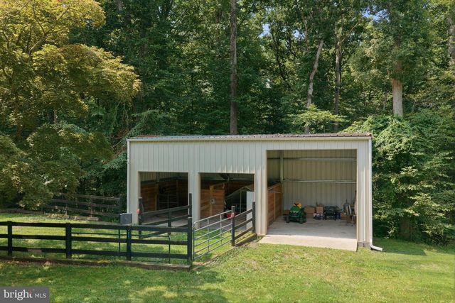 10834 HENDERSON RD, Fairfax Station, VA 22039