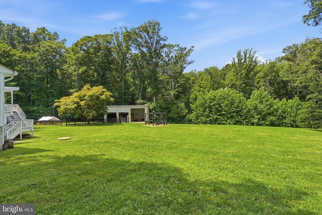 10834 HENDERSON RD, Fairfax Station, VA 22039
