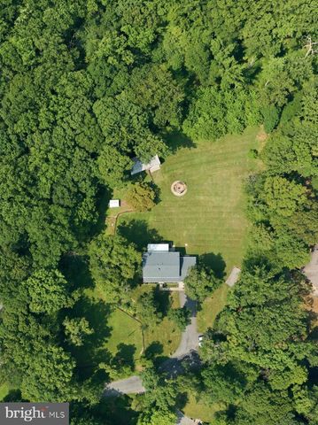 10834 HENDERSON RD, Fairfax Station, VA 22039