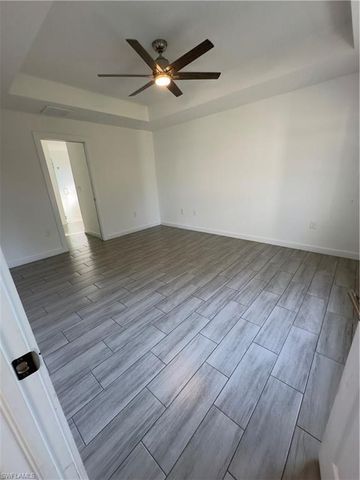 3707 38th ST SW, Lehigh Acres, FL 33976