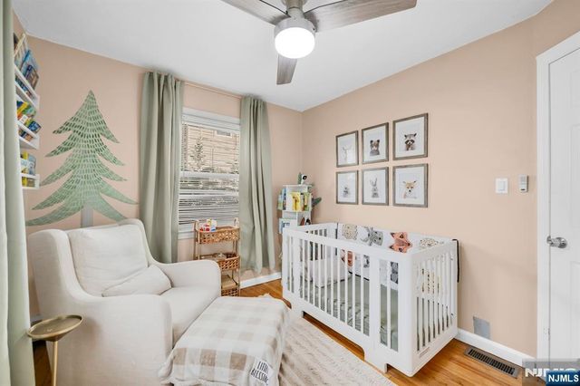 8-27 Oak Street, Fair Lawn, NJ 07410