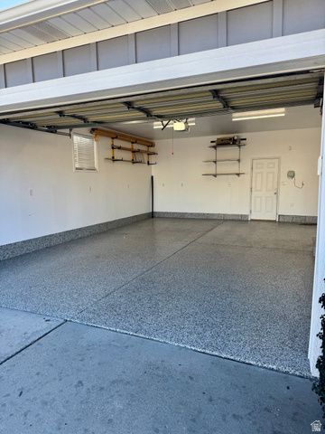 888 E DUPLER RD, Sandy, UT 84094